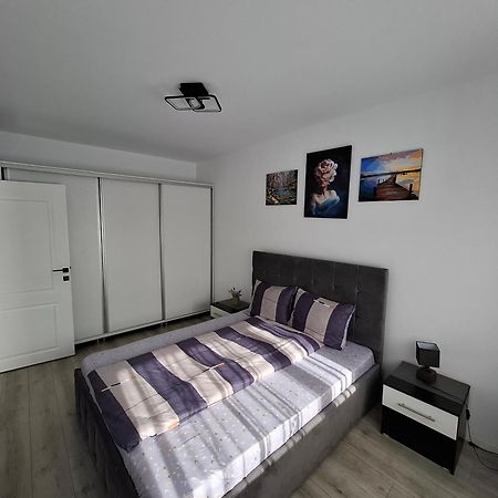 Silvia Resident Apartamento Oradea Exterior foto